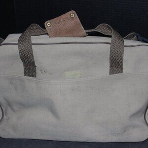 BROWN & TAN TRAVEL BAG